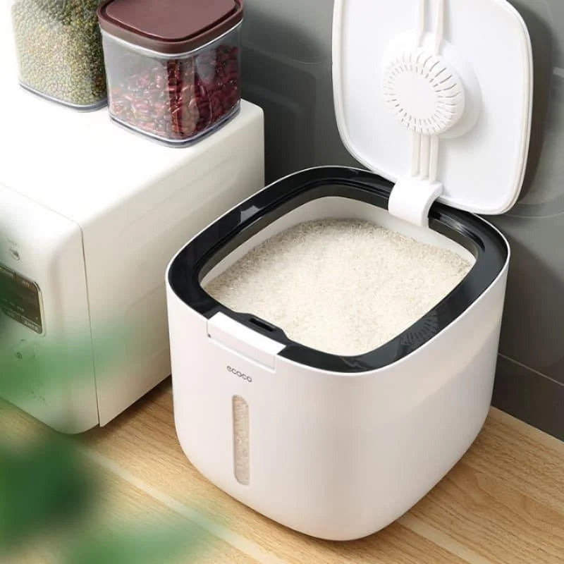 Monzzi Automatic Lid Food Storage Container