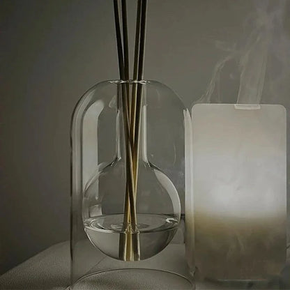 Minimalist Transparent Glass Aromatherapy Diffuser for Elegant Home Decor