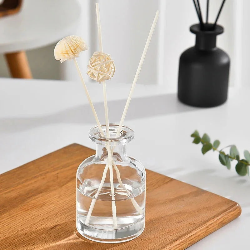 Monzzi Decorative Glass Bottle Essential Oil Diffuser with Reeds