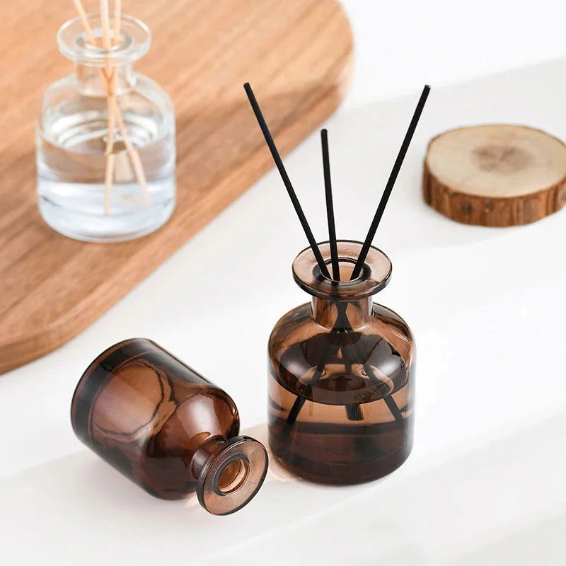 Monzzi Decorative Glass Bottle Essential Oil Diffuser with Reeds