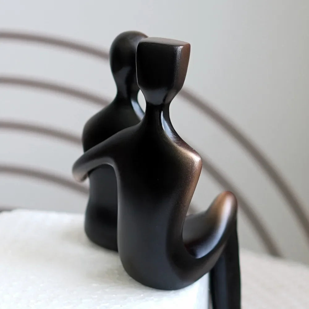 Bronze Resin Couple Sculpture for Living Room Decor
