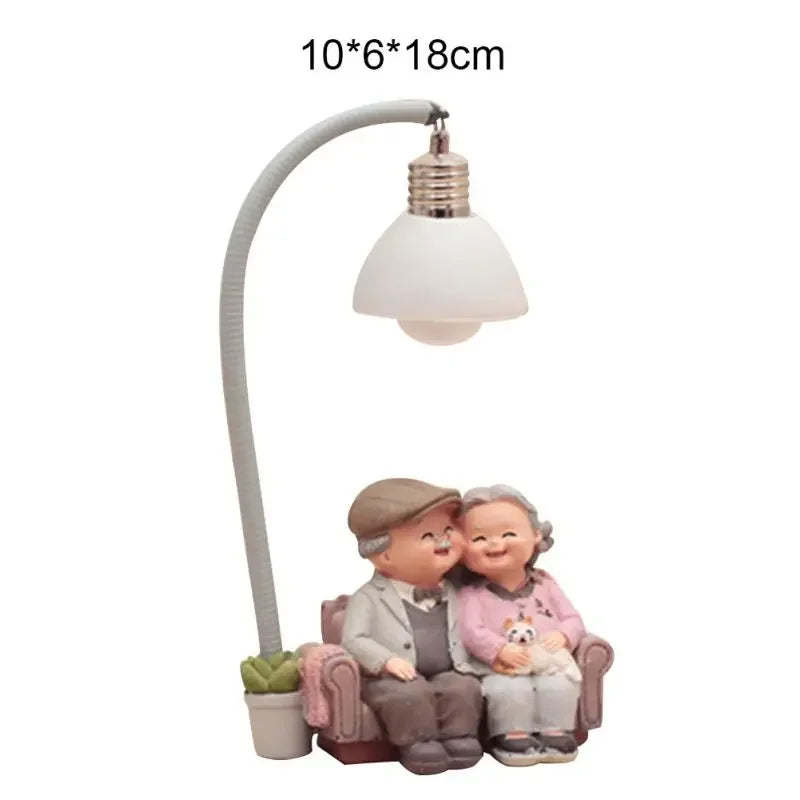 Elderly Couple Sculpture for Living Room and Office Decor - Monzzi