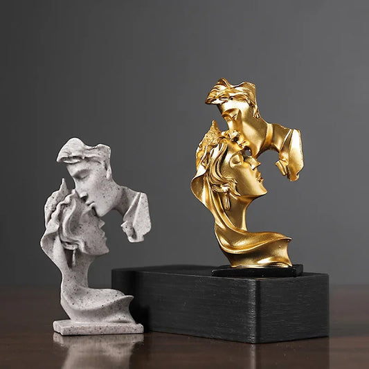 Resin Couple Kissing Sculpture for Monzzi Home Decor