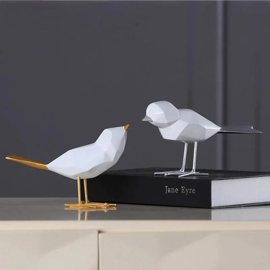 Geometric Bird Decorative Sculpture in Monzzi Resin