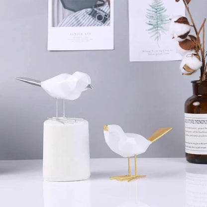 Monzzi Resin Geometric Bird Decorative Sculpture