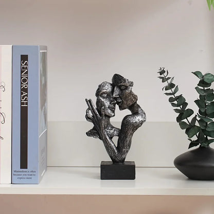 Compact Embracing Couple Figurine for Monzzi Shelf