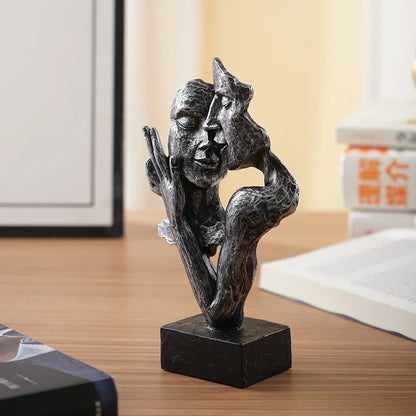 Compact Embracing Couple Figurine for Monzzi Shelf