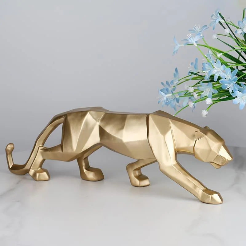 Resin Leopard Statue for Elegant Monzzi Table Decor