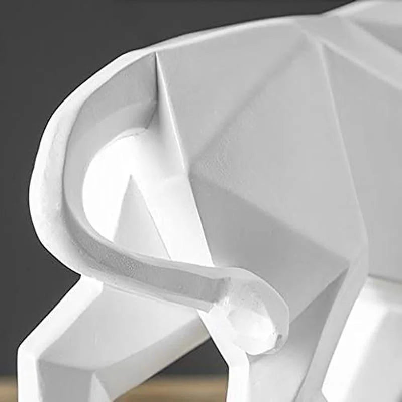 Resin Bull Statue for Monzzi Table Decor