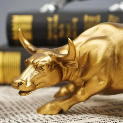 Monzzi Resin Decorative Statue of the Iconic Golden Wall Street Bull