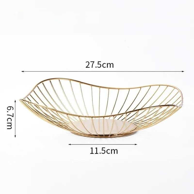 Versatile Decorative Metal Fruit Bowl for Fruit Organization and Home Décor
