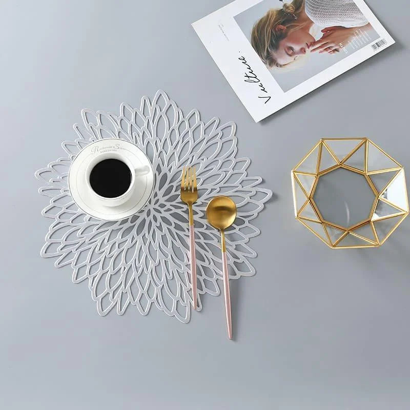 Textured Non-Slip Placemat for Elegant Table Settings