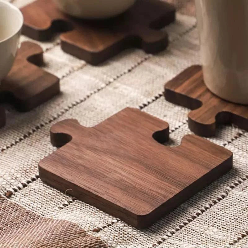 Monzzi Nogueira Wooden Pot Rest and Coaster Set