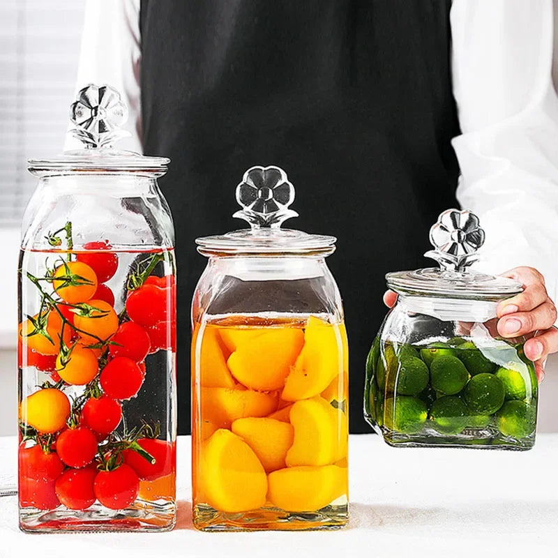 Heart-Lidded Transparent Glass Jar for Coffee and Tea Storage