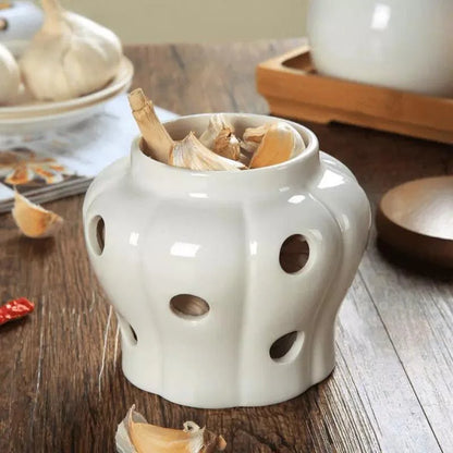Monzzi Ceramic Storage Pot with Wooden Lid