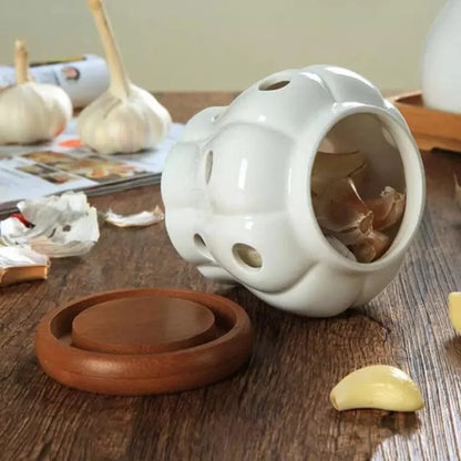 Monzzi Ceramic Storage Pot with Wooden Lid