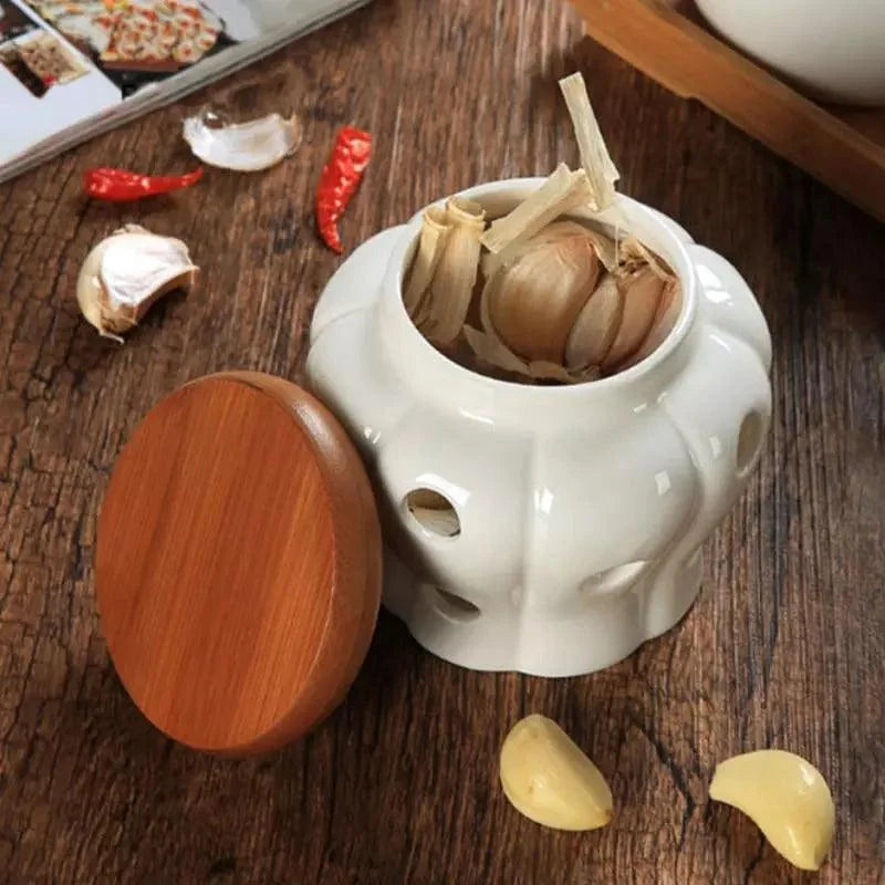 Monzzi Ceramic Storage Pot with Wooden Lid