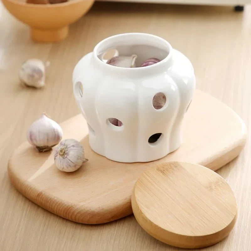 Monzzi Ceramic Storage Pot with Wooden Lid