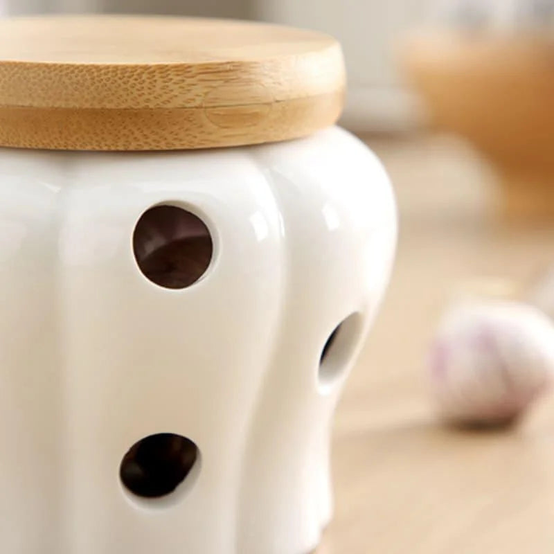Monzzi Ceramic Storage Pot with Wooden Lid