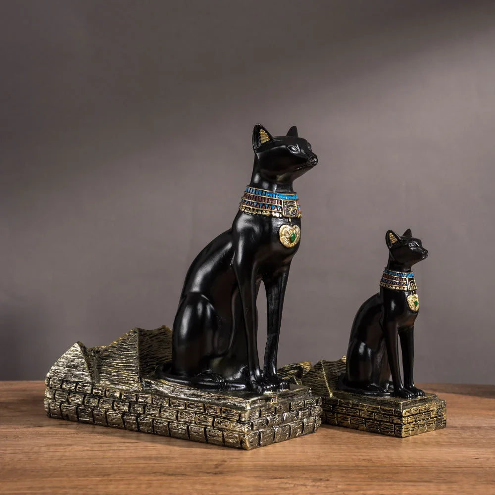 Monzzi Egyptian-Style Anubis Resin Wine Holder