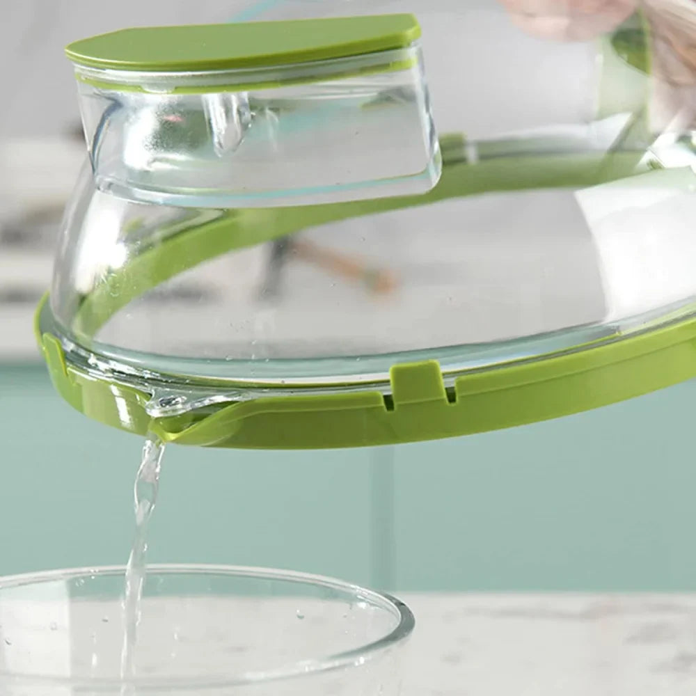 Monzzi Tampa Microwave Lid with Anti-Splash Design and Water Dispenser